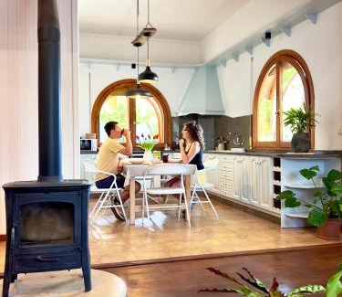 Horta de Sant Joan Apartment | Ca la Crish