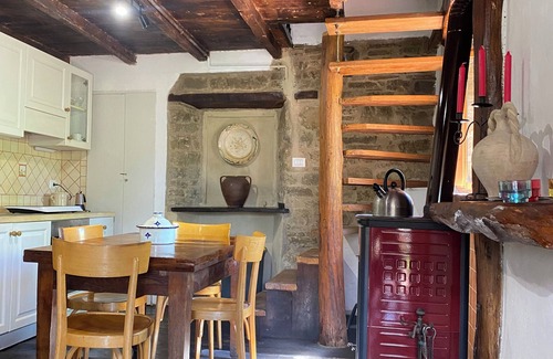 Polinago House | Cà Nova 1590, a charming accommodation in an ancient hamlet