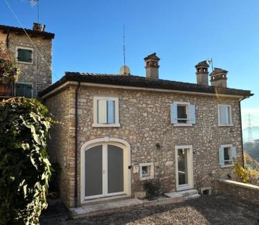 Caprino Veronese Apartment | Ca Paradiso
