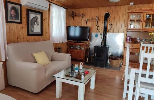 Cardenete House | Cabaña de madera especial y acogedora