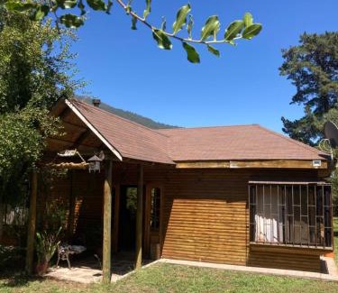 Bajos de Lircay Ski Chalet | Cabaña En Lago colbun, sector Pasó Nevado