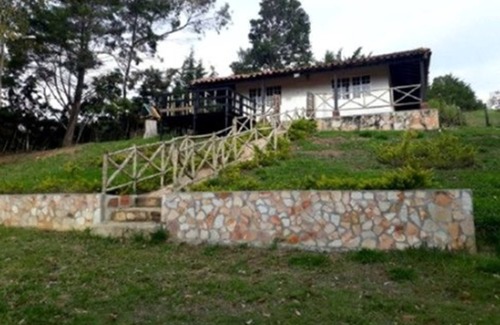 Los Santos Cabin | Cabaña Rustica