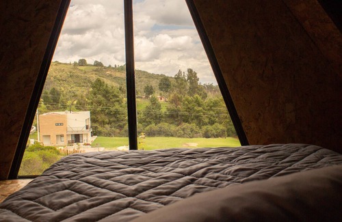 Guatavita House | Cabañas Villa Helena