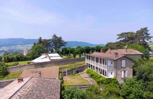 Berze-la-Ville House | Cabana & La Galerie Mâconnaise