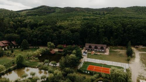 Raucesti House | Cabana Paradisul Verde Neamt