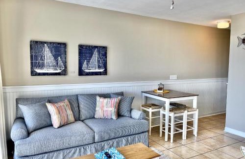 Gulf Place Apartment | Cabana's @ Gulf Place #308
