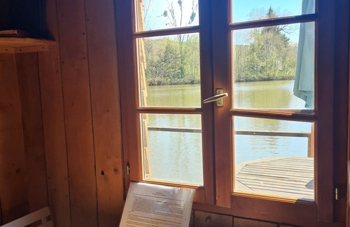 Saint-Didier-sur-Arroux Cabin | Cabane du Paraclet