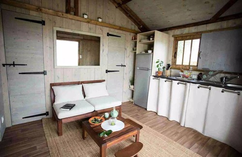 Le Temple-sur-Lot Cabin | Cabane Lodge (ungewöhnlich 2017) 5 Personen