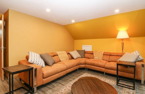 Glenisla Cottage | Cabin ∙ 1 bedroom ∙ 2 guests