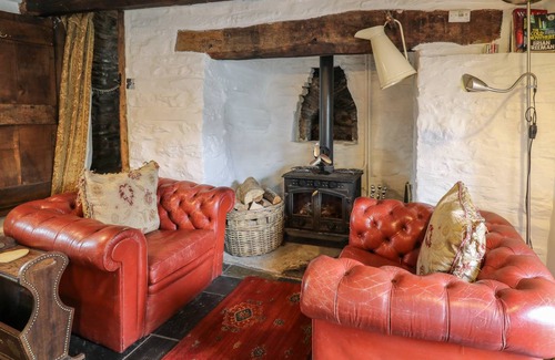 Talybont-on-Usk Cottage | Cabin ∙ 1 bedroom ∙ 4 guests
