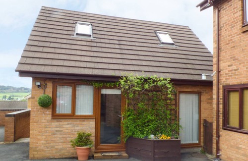 Builth Wells Cottage | Cabin ∙ 1 bedroom ∙ 2 guests