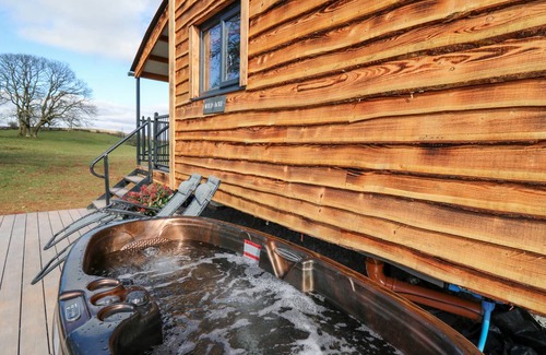 Llanddeusant Cottage | Cabin ∙ 1 bedroom ∙ 2 guests