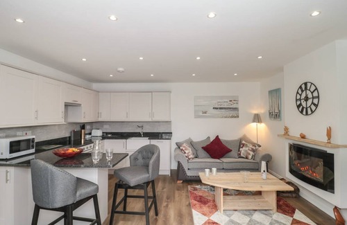 Lympsham Cottage | Cabin ∙ 1 bedroom ∙ 2 guests