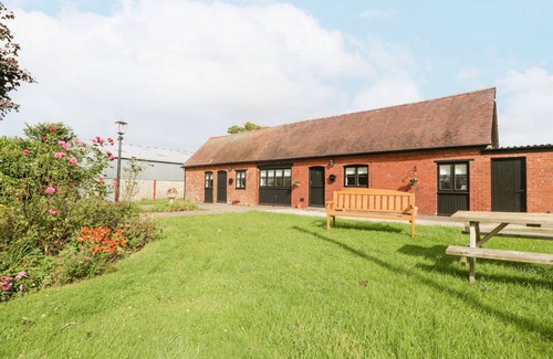 Usk Cottage | Cabin ∙ 1 bedroom ∙ 2 guests