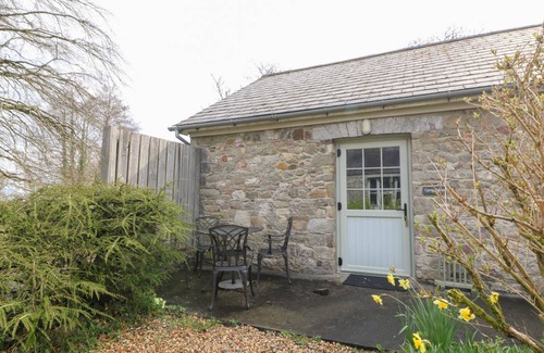 Pentrefelin Cottage | Cabin ∙ 2 bedrooms ∙ 3 guests