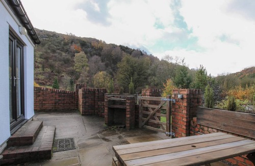 Mold Cottage | Cabin ∙ 2 bedrooms ∙ 4 guests