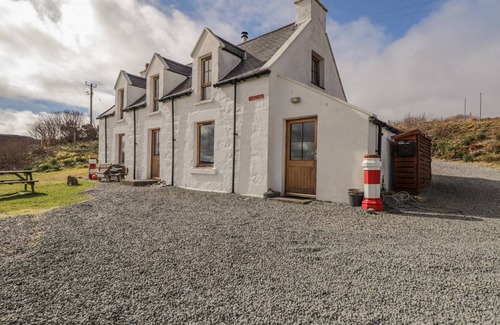 Colbost Cottage | Cabin ∙ 2 bedrooms ∙ 4 guests