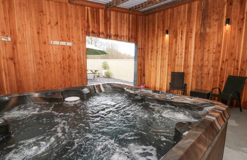 Borth Cottage | Cabin ∙ 2 bedrooms ∙ 4 guests