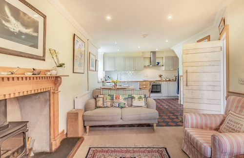 Cresswell Quay Cottage | Cabin ∙ 2 bedrooms ∙ 4 guests