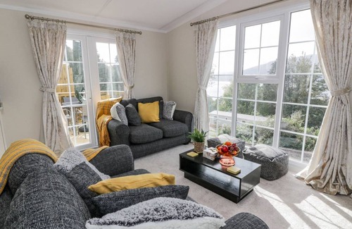 Cove Cottage | Cabin ∙ 2 bedrooms ∙ 4 guests