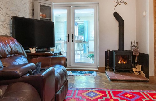 Llandovery Cottage | Cabin ∙ 2 bedrooms ∙ 7 guests