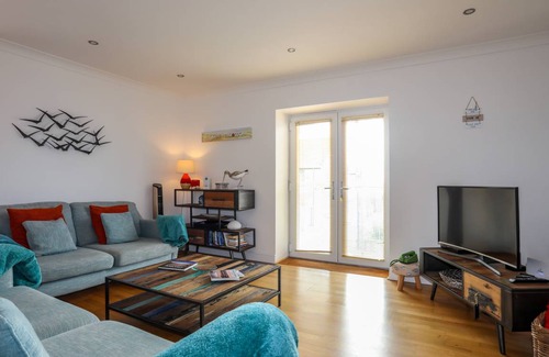 Rhosneigr Cottage | Cabin ∙ 2 bedrooms ∙ 4 guests