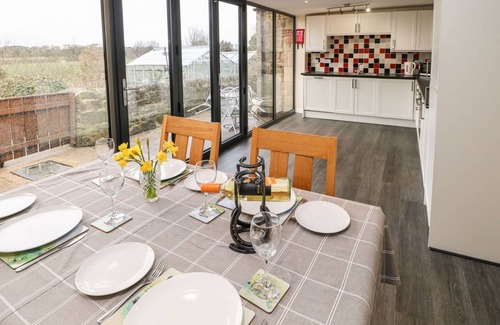 Heddon-on-the-Wall Cottage | Cabin ∙ 2 bedrooms ∙ 4 guests