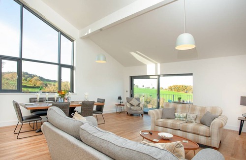 Over Stowey Cottage | Cabin ∙ 3 bedrooms ∙ 6 guests