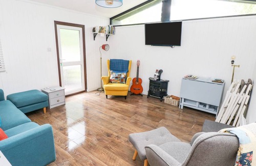 Cenarth Cottage | Cabin ∙ 3 bedrooms ∙ 6 guests