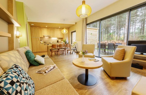 Les-Trois-Moutiers Cottage | Cabin ∙ 3 bedrooms ∙ 6 guests