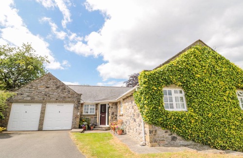 Old Bewick Cottage | Cabin ∙ 3 bedrooms ∙ 6 guests