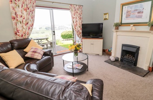 Old Bewick Cottage | Cabin ∙ 3 bedrooms ∙ 6 guests