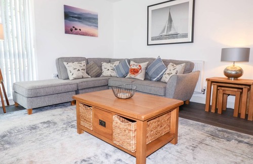 Morfa Bychan Cottage | Cabin ∙ 4 bedrooms ∙ 8 guests