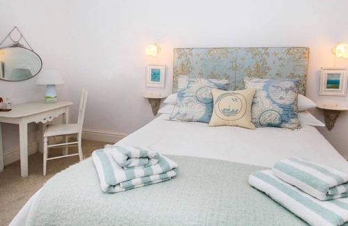 Talsarnau Cottage | Cabin ∙ 4 bedrooms ∙ 7 guests