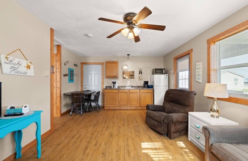 Eckerty House | Cabin 6 The Village @ Patoka Lake