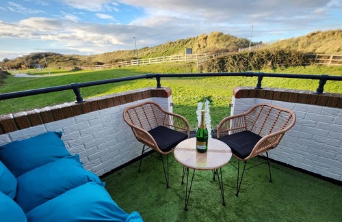 Prestatyn Cottage | Cabin ∙ 7 bedrooms ∙ 15 guests