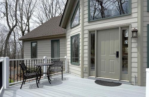 Nellysford House | Cabin Blue Ridge with Wintergreen Advantage