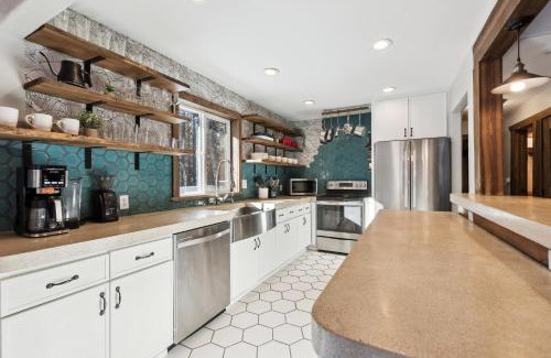 Whitefish House | Cabin in the Woods