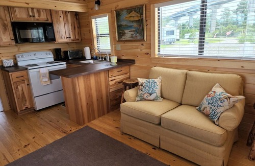 Core Creek Cabin | Cabin: Lower Winter prices! Snowbirds Welcome! Bring your boat for fall fishing