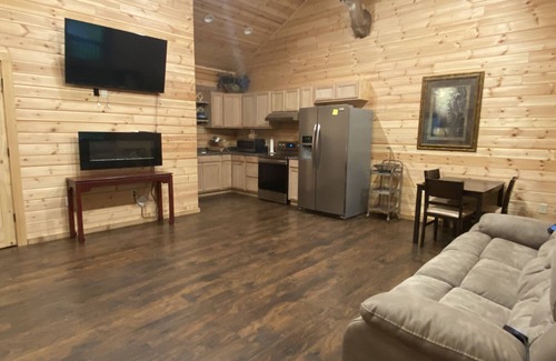 Woodworth Cabin | Cabin near Indian Creek