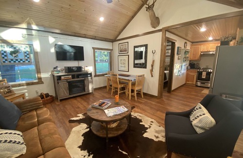 Quitman Cabin | CABIN ON DOGWOOD POND: Spiritual Retreat & Country Resort for Rest & Restoration