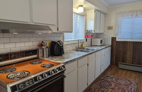 Atlanta Cottage | Cabin on the lake orv’s and campers welcome!