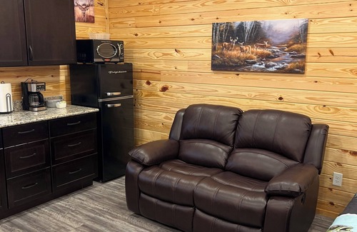 Paige Cabin | Cabin Unit 1 of 6 in amazing Paige with AC, WiFi