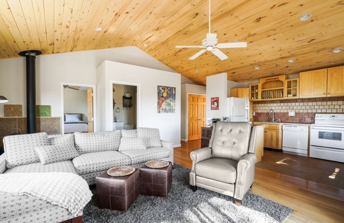 Durango - Purgatory House | Cabin with fantastic views on 8 acres - 20 Min to historic downtown Durango