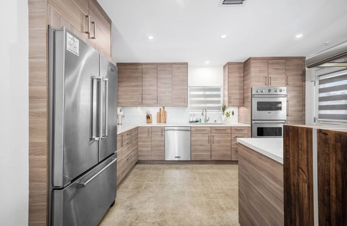 El Dorado South House | 🌵CACTUS COVE🏝️: Luxurious pool, game room, arcades, near parks and beaches.