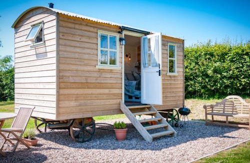 Ivybridge Cabin | Cadleigh Manor