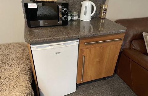 Riverside Apartment | Caernarfon Suite at Inn Cardiff