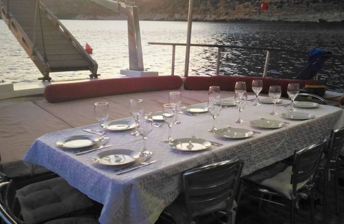Trapani City Centre Boat Rental | Caicco Guletta
