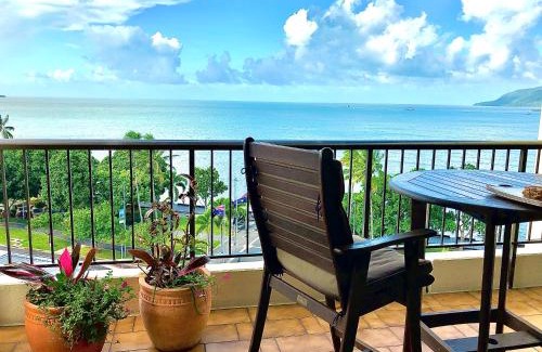 Cairns Central Business District Apartment | Cairns Apartment Esplanade Ocean Views