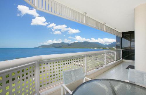 Cairns North Apartment | Cairns Ocean View Apartment